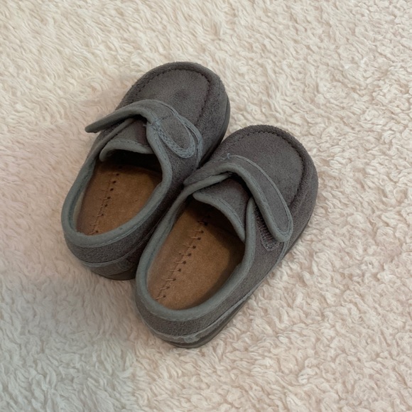 Baby Shoes Spanish size 18-19 - Picture 2 of 2